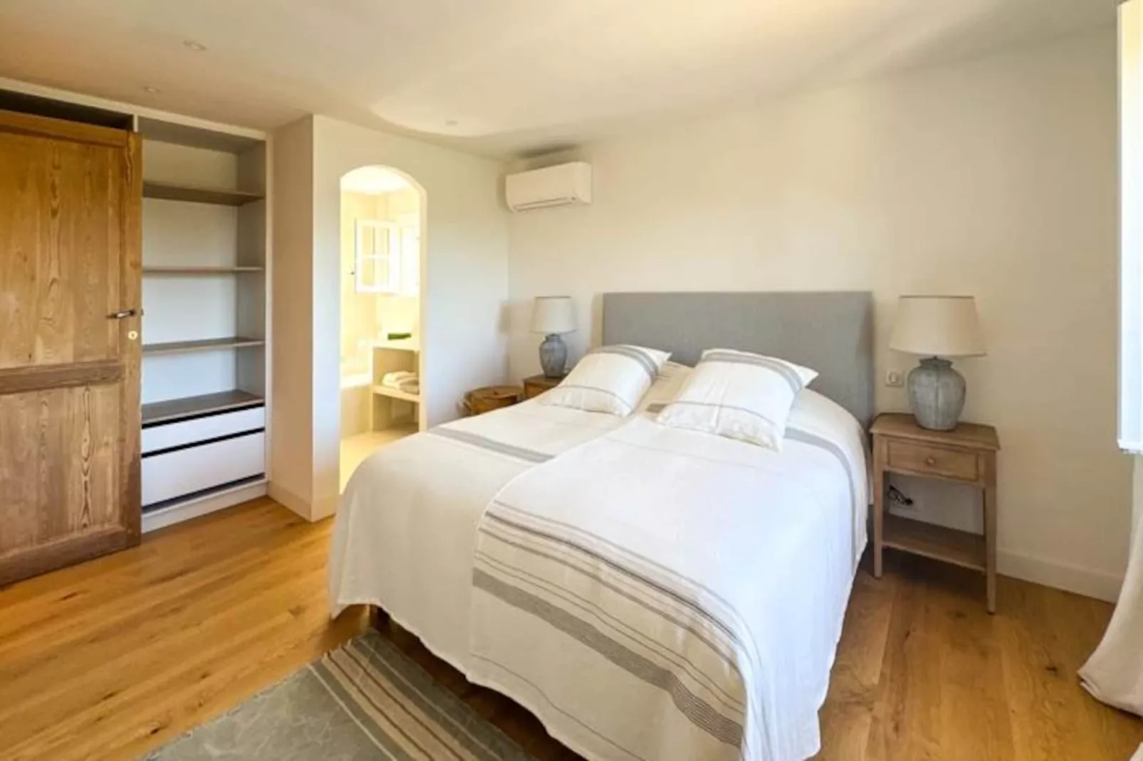 Authentique Mas Proven&ccedil;al Avec Piscine Et 2 Chambres &ndash; C&ocirc;te D&rsquo;azur-Niet-getagd