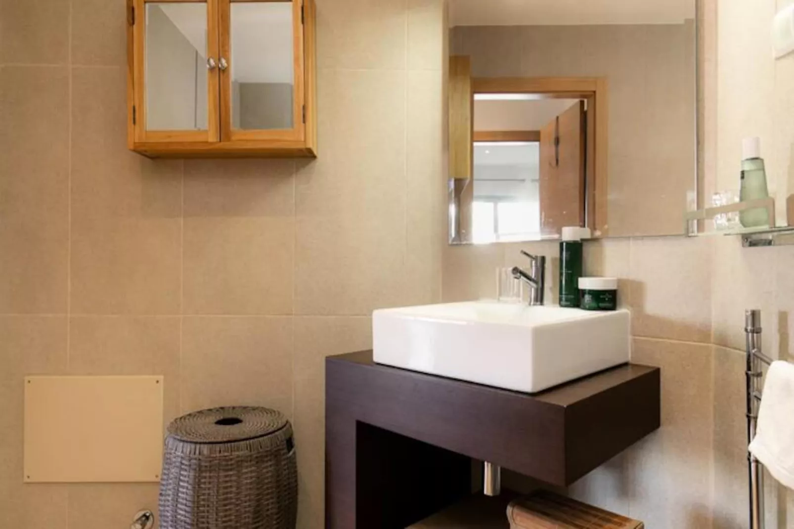 Apartment Henri-Niet-getagd