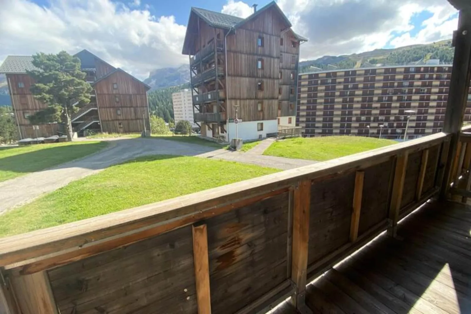 Les Chalets De Superd Gentiane-Niet-getagd