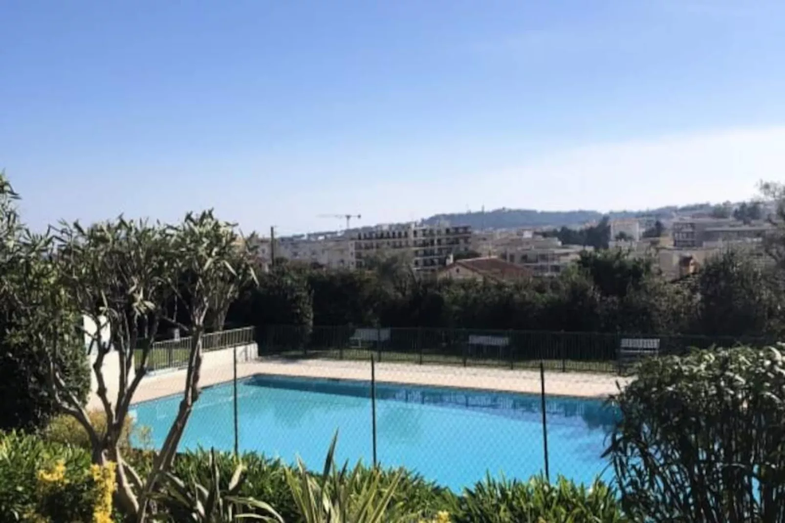 Résidence Le Valen&ccedil;ay : Magnifique 3 Pi&egrave;ces Avec Vue Mer D&eacute;gag&eacute;e-Niet-getagd