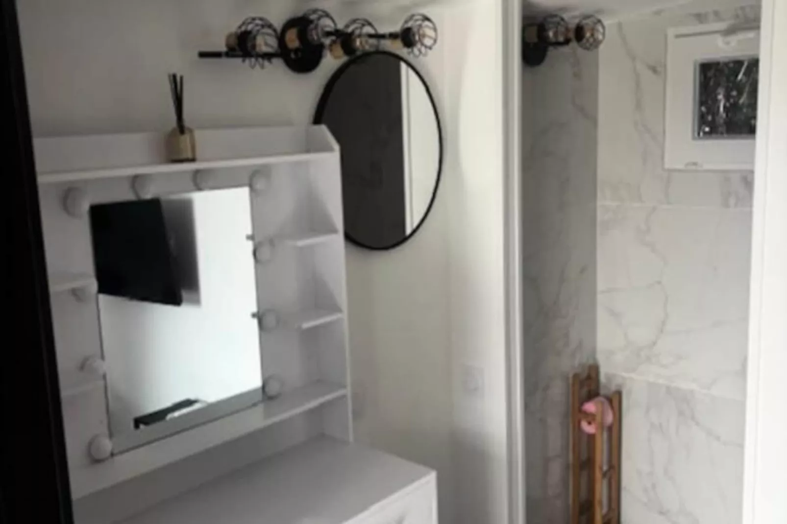 Universo - Piscine Priv&eacute;e Et Grand Jardin-Niet-getagd