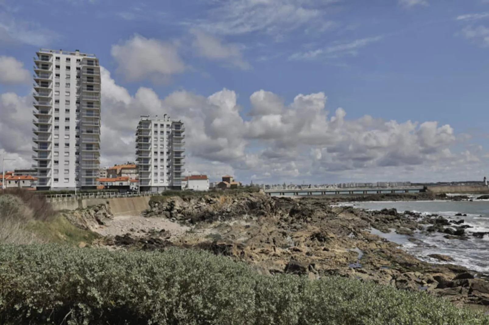 Appartements à Les Sables d'Olonne-Niet-getagd