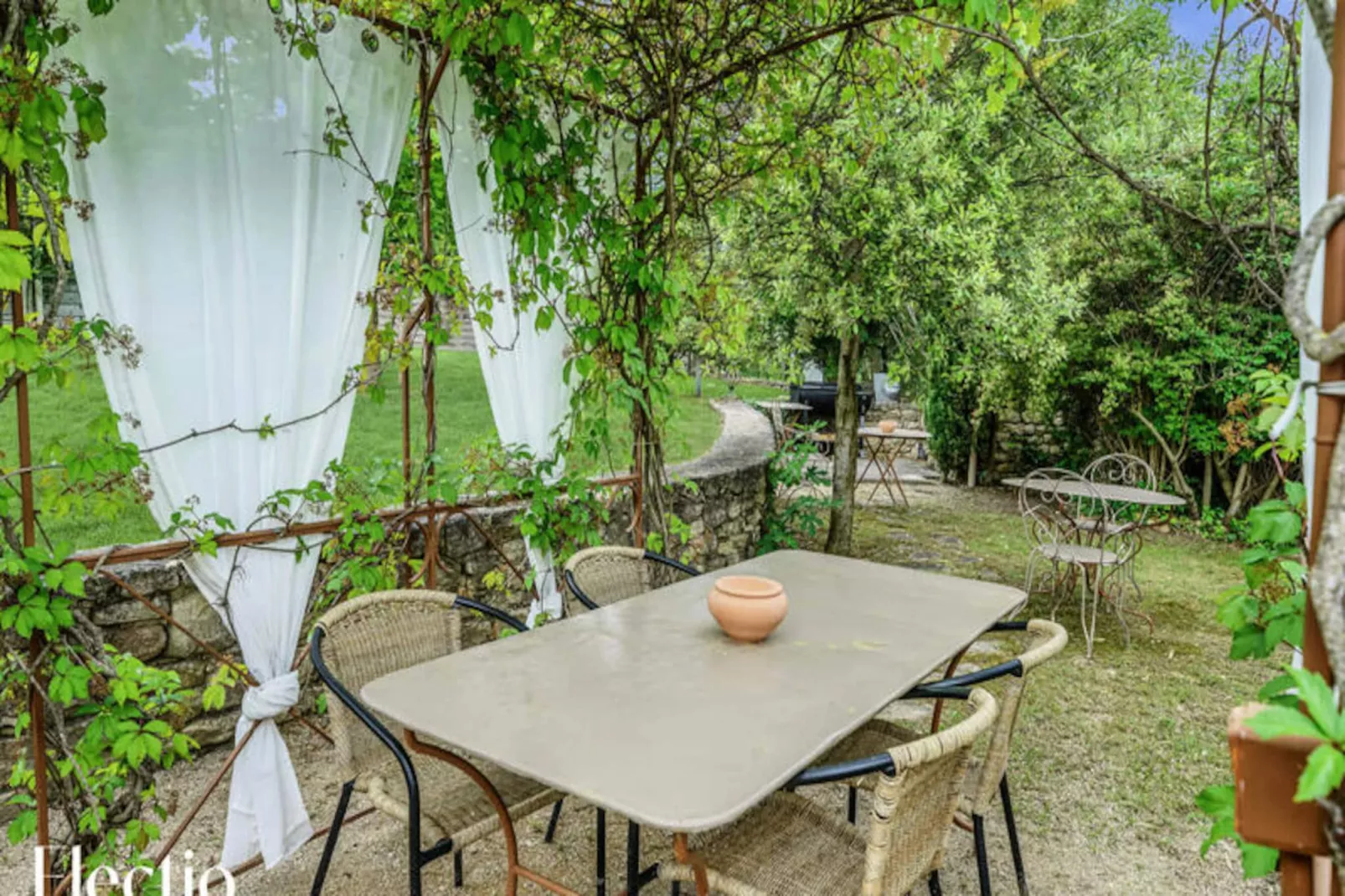 Loggia 11 Platane | R&eacute;sidence Les Petitons-Niet-getagd