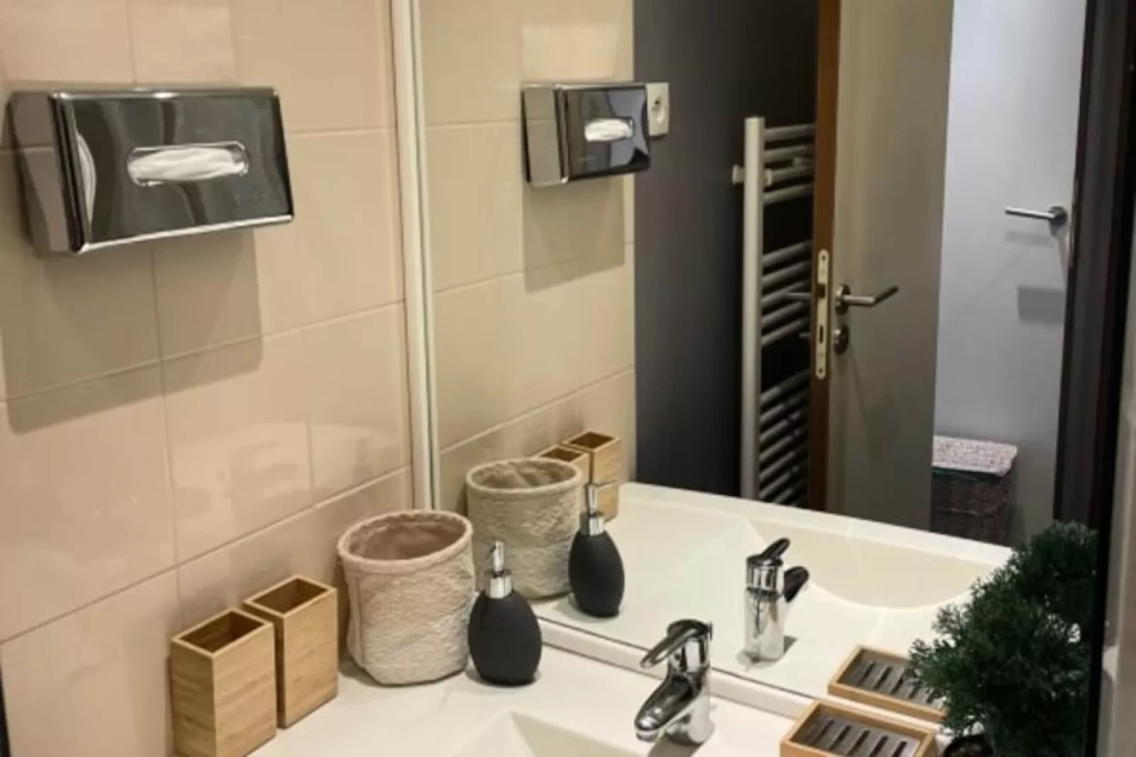 Paris Porte De Versailles Cosy Lodge 1 Appart H&ocirc;tel Parking, Wifi 4 Pers-Niet-getagd