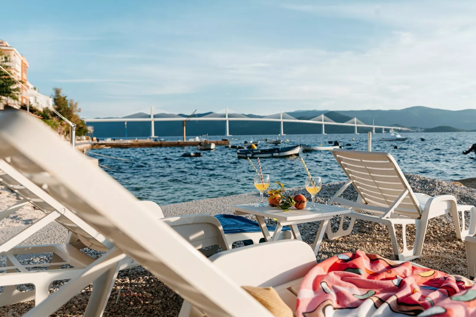 Apartments Dragobratović - Superior One Bedroom  Apartment with  Balcony and Side Sea View (Apartment 4)-Sfeer