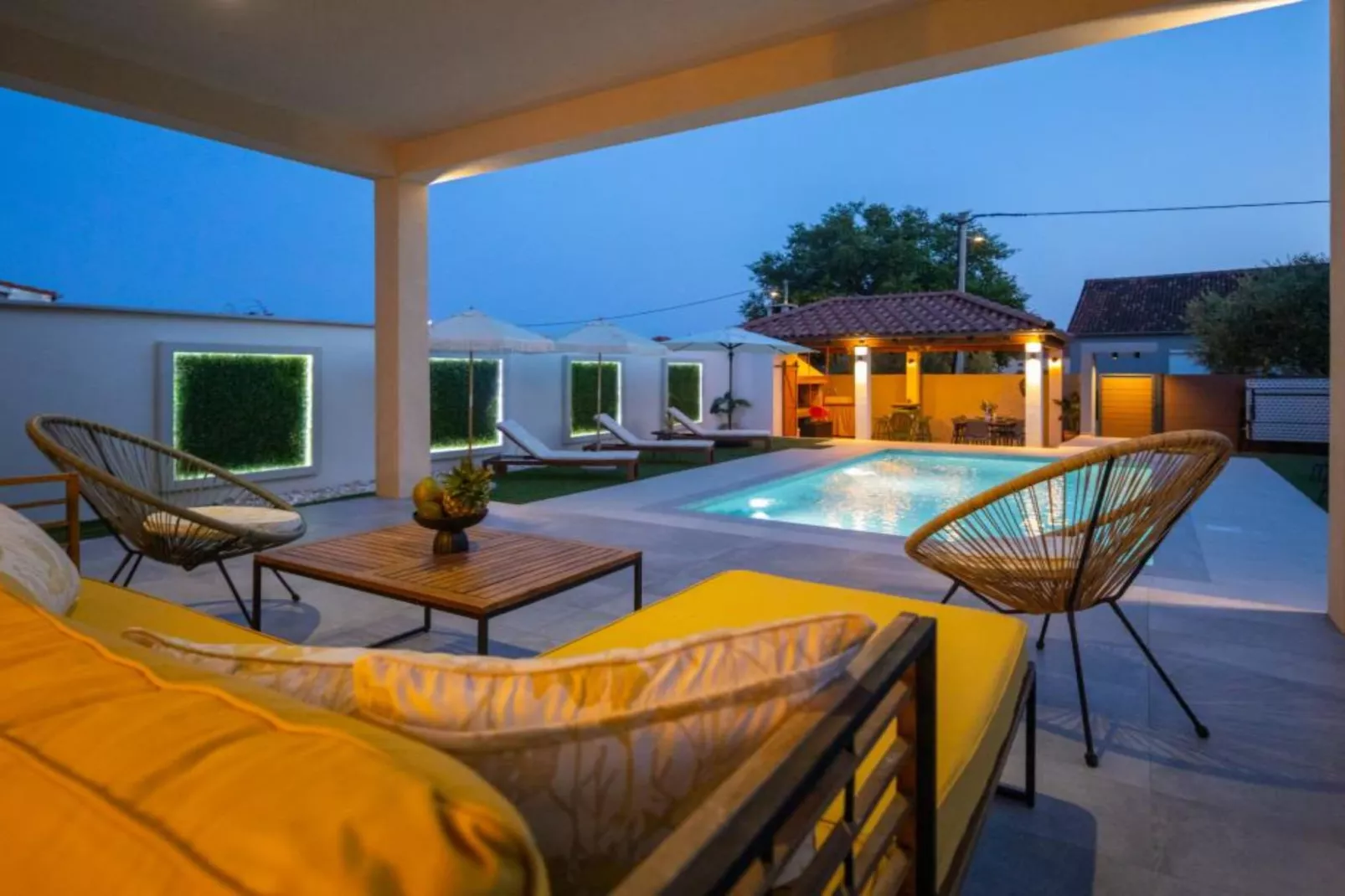 Lux Vintage House Bella Vita Biograd na Moru with Pool-Zwembad