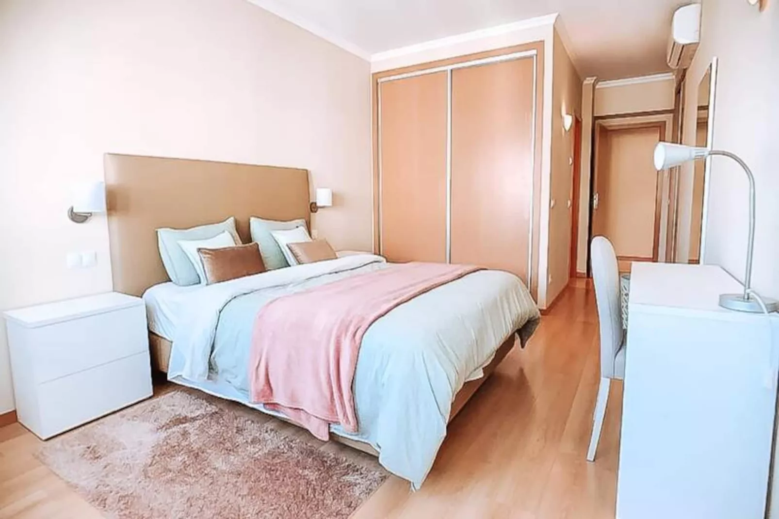 Plant Paradise Apartment-Niet-getagd