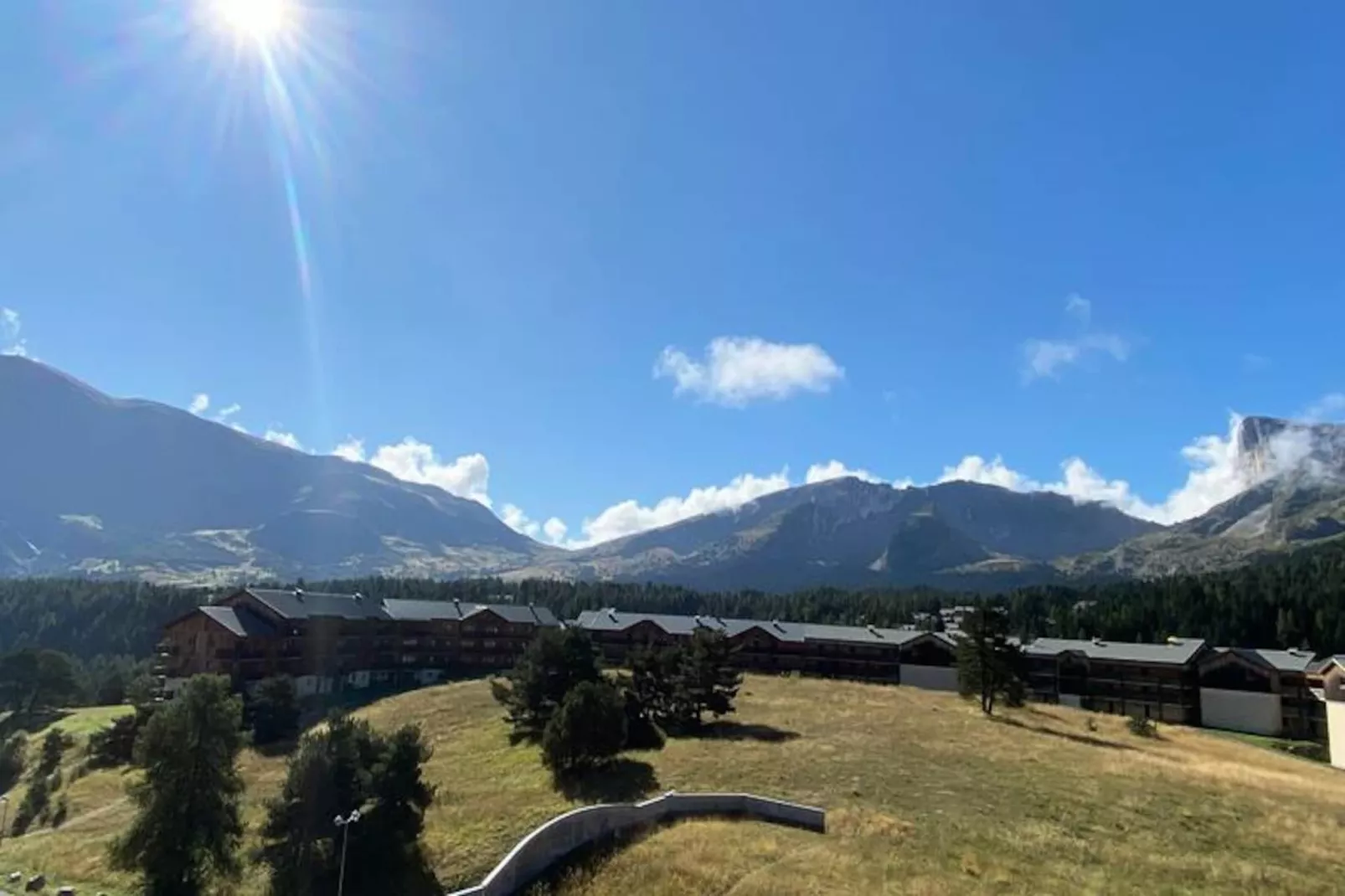 Les Chalets De Superd Dauphinelle-Niet-getagd