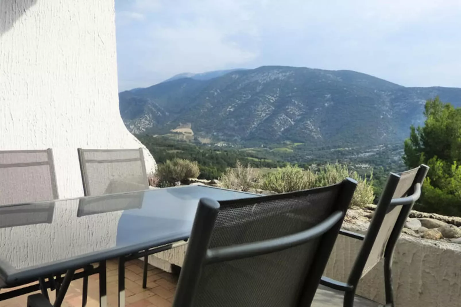 Studio à Mollans sur Ouvèze-Niet-getagd