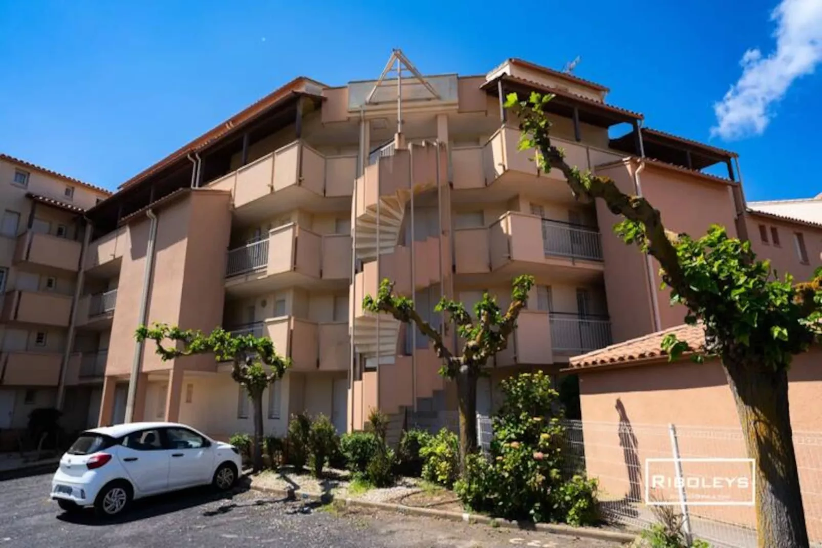 Vias-plage - Appartement Climatis&eacute; Avec Piscine Face &agrave; La Mer-Niet-getagd