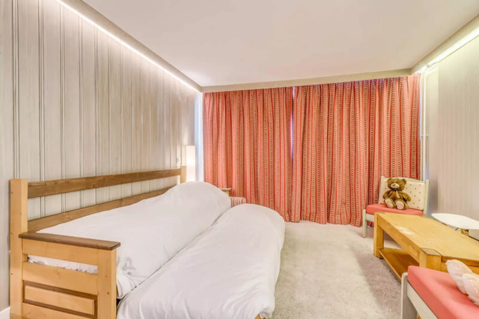 Résidence Palafour-Niet-getagd