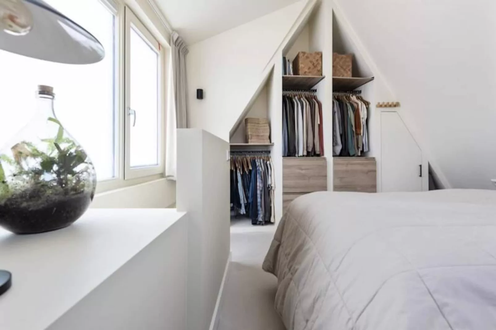 The Modern Burrow-Niet-getagd