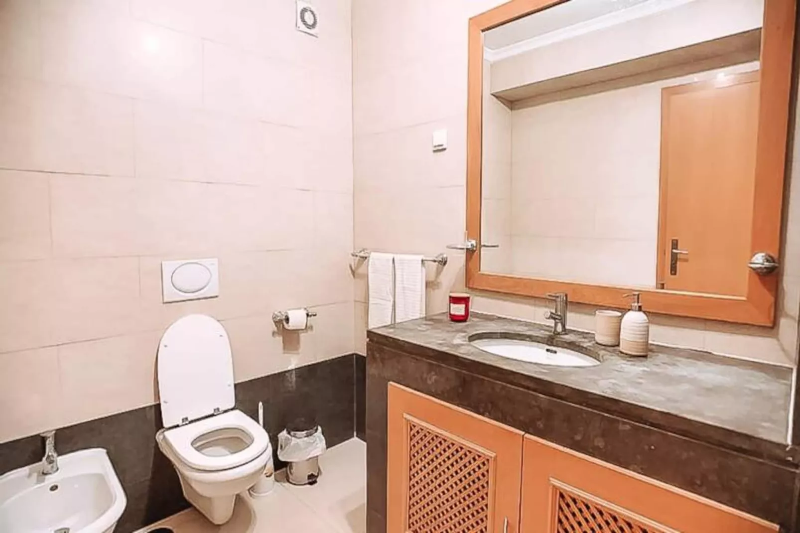 Plant Paradise Apartment-Niet-getagd