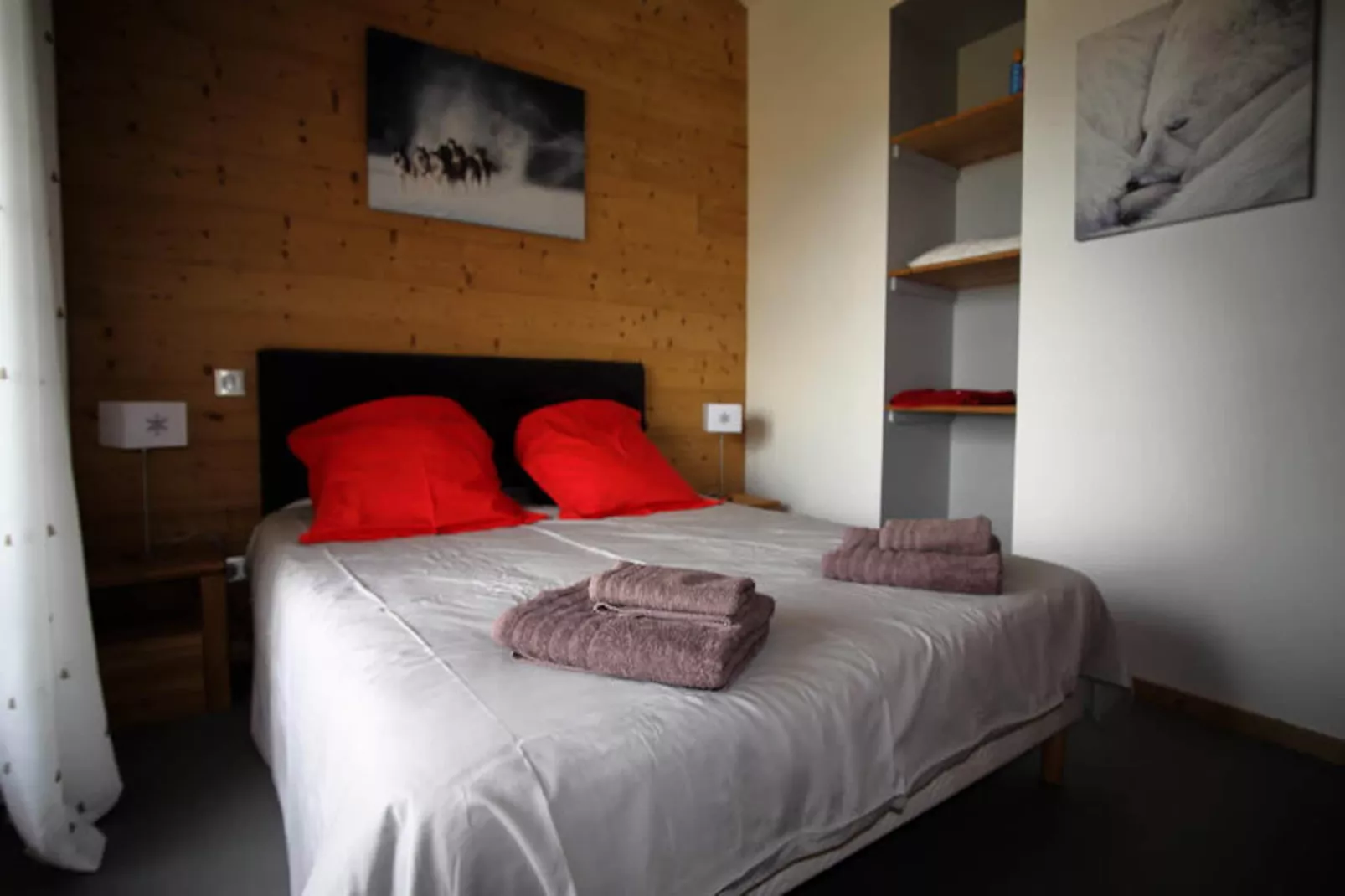 Chalets à Les Carroz-d'Arâches-Niet-getagd