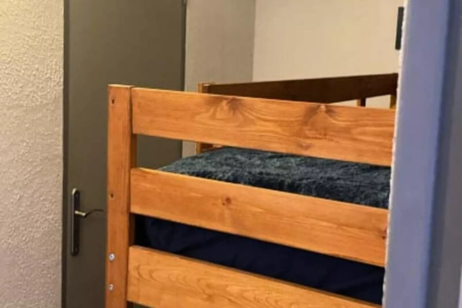 Beau T2 Bis Traversant Idéalement Situé-Niet-getagd