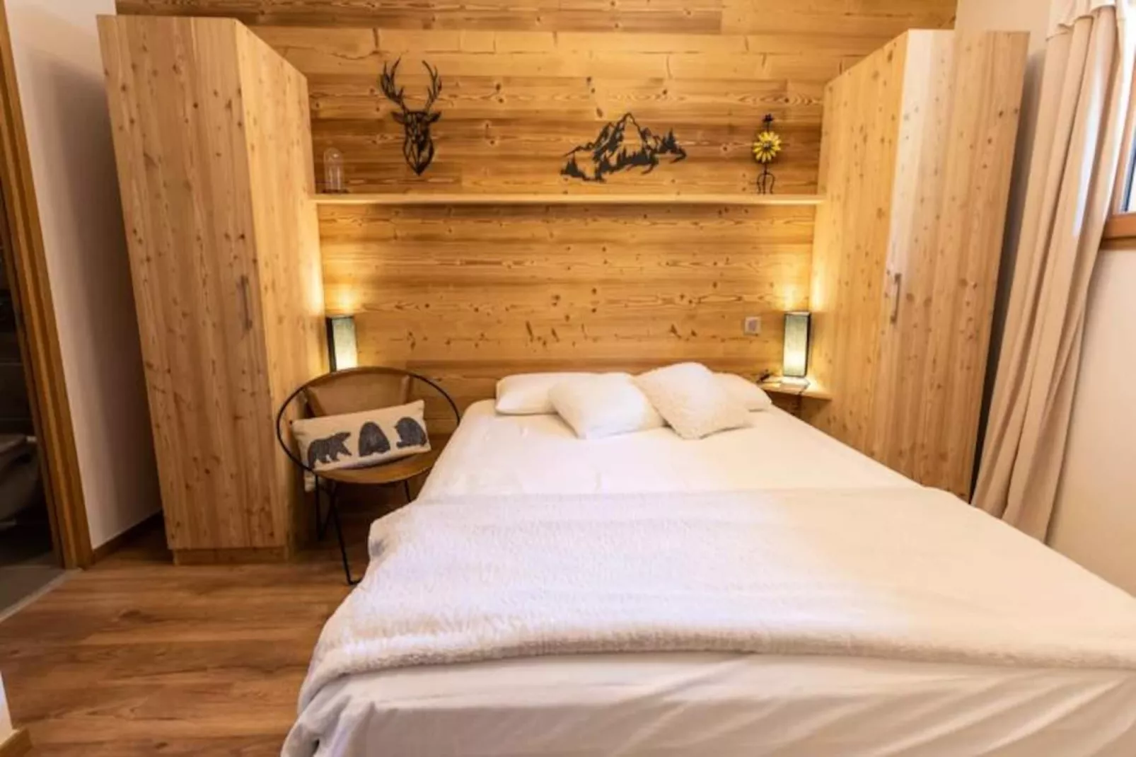 Chalet Ga&iuml;la-Niet-getagd