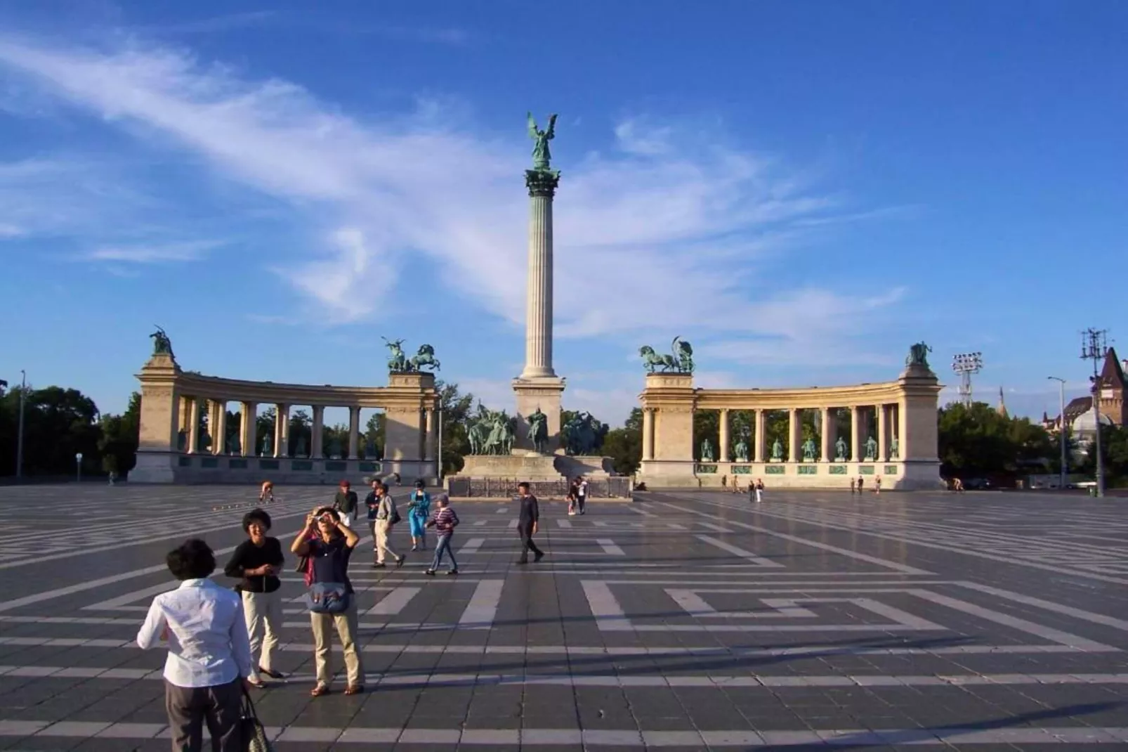 Ferienhaus Donauknie-Gebieden zomer 20km