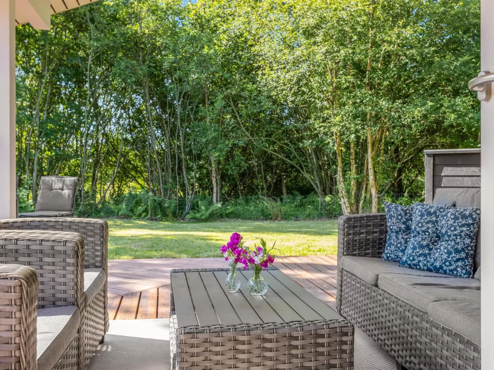 "Arny" - 1.5km from the sea-Buiten