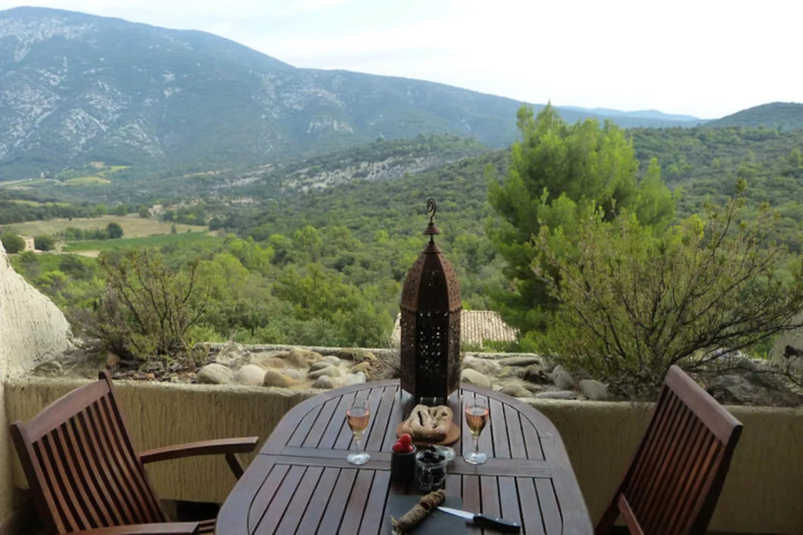 Studio à Mollans sur Ouvèze-Niet-getagd