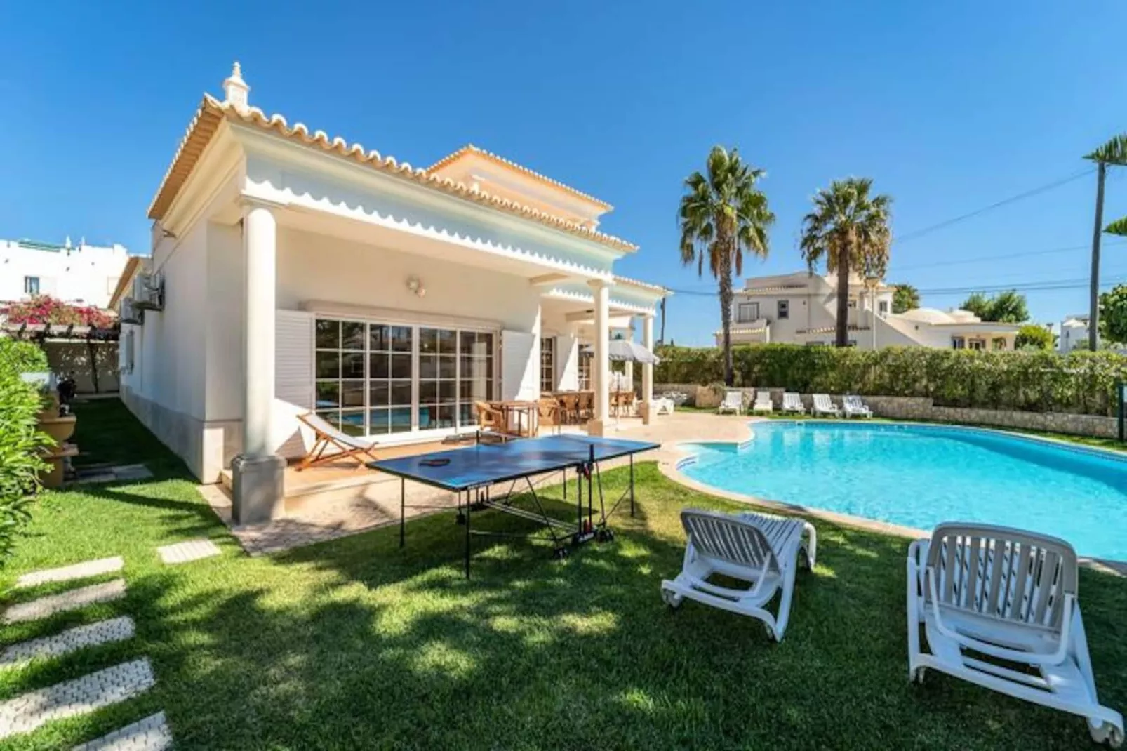 Maison à Guia-Niet-getagd