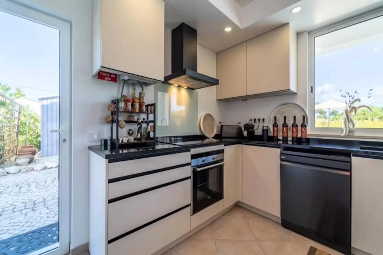 Casa Onda-Niet-getagd