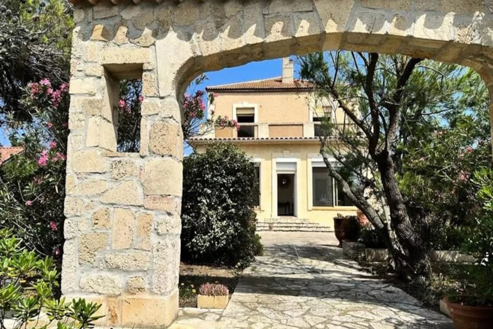 Villa Secret Du Jardin Face &agrave; La Mer-Niet-getagd