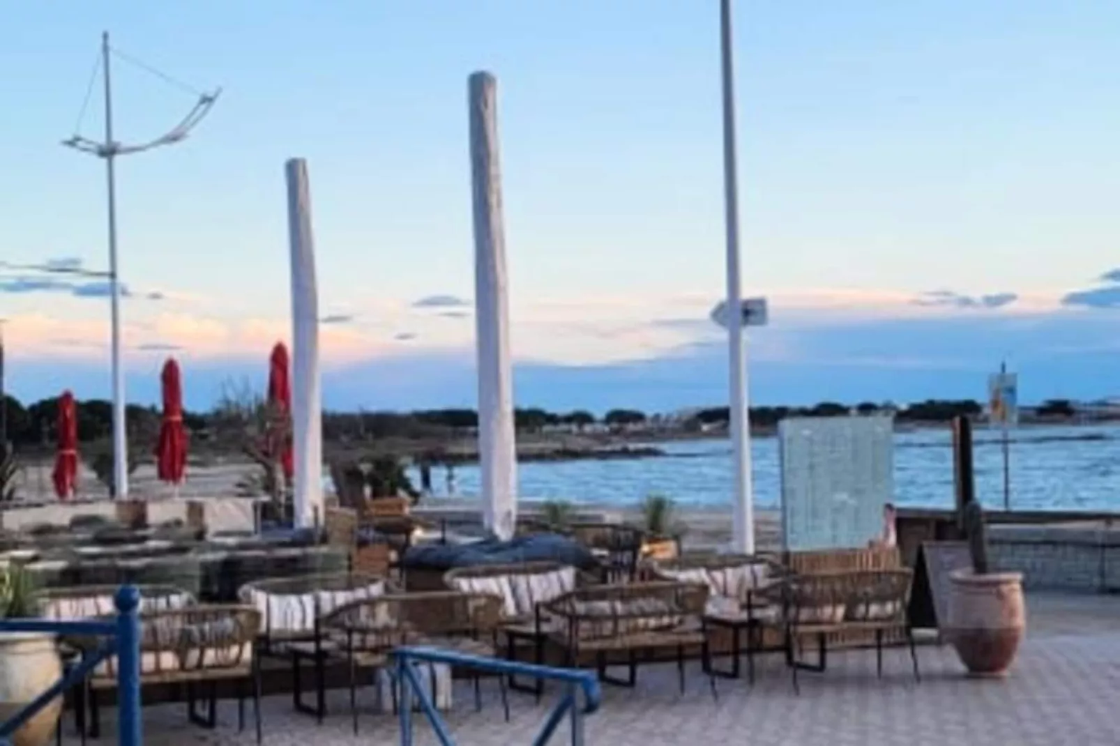 Résidence Le Royal : Vue &agrave; 180 Degr&eacute;s Sur La Mer !-Niet-getagd