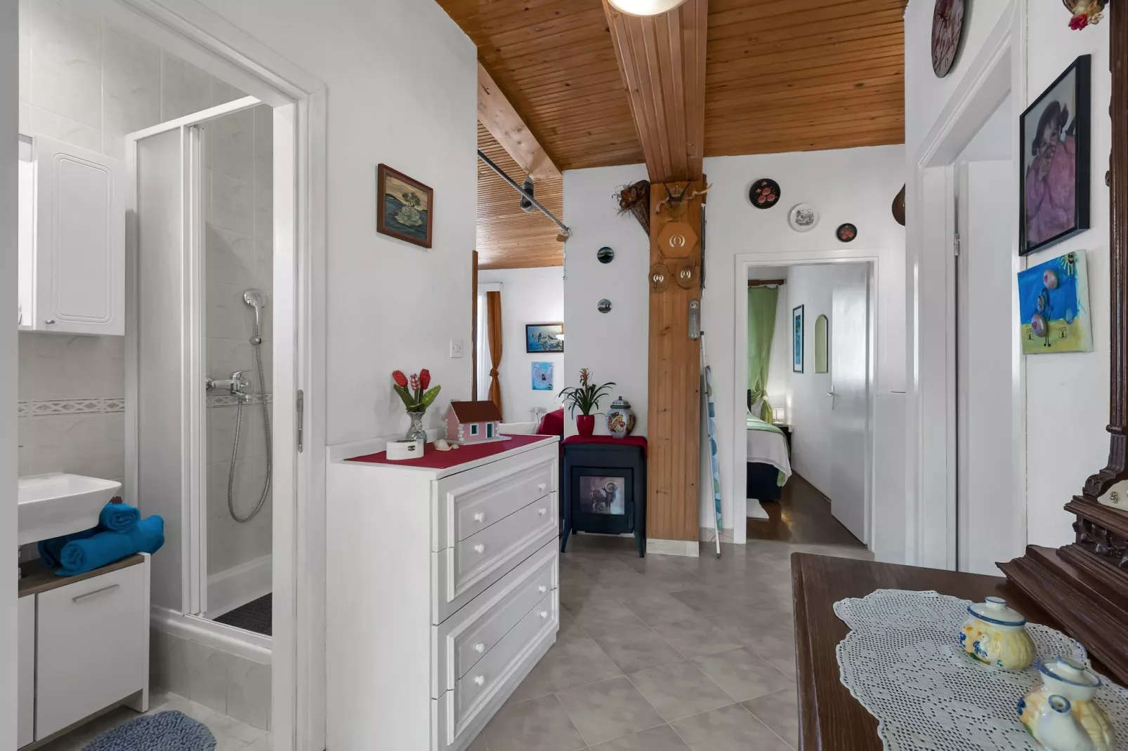 Apartments Kata - Three Bedroom Apartment with Balcony-Binnen