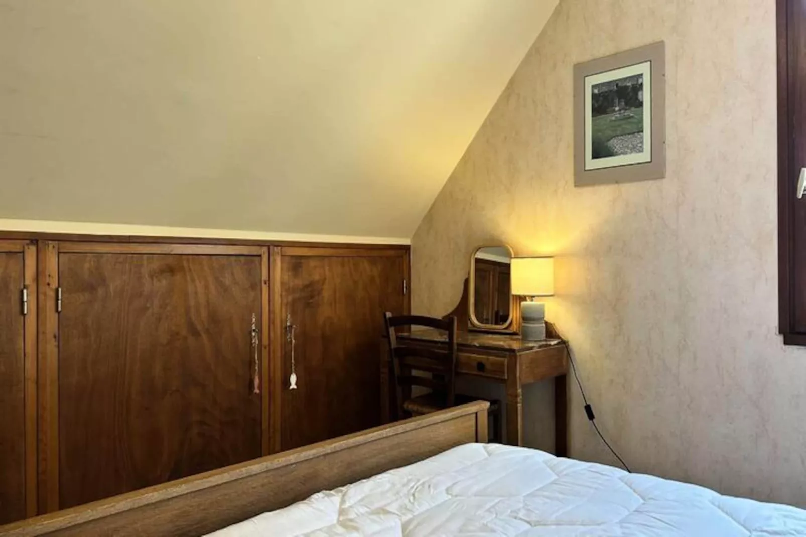 Résidence Les Hôpitaux-Niet-getagd