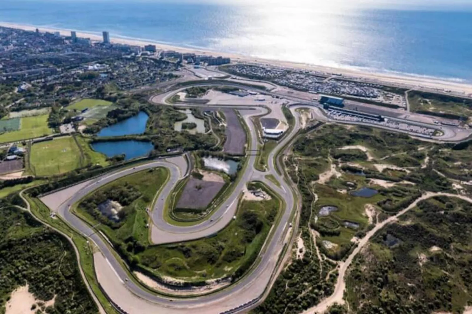 Oasis Zandvoort - Parking Gratuit-Niet-getagd