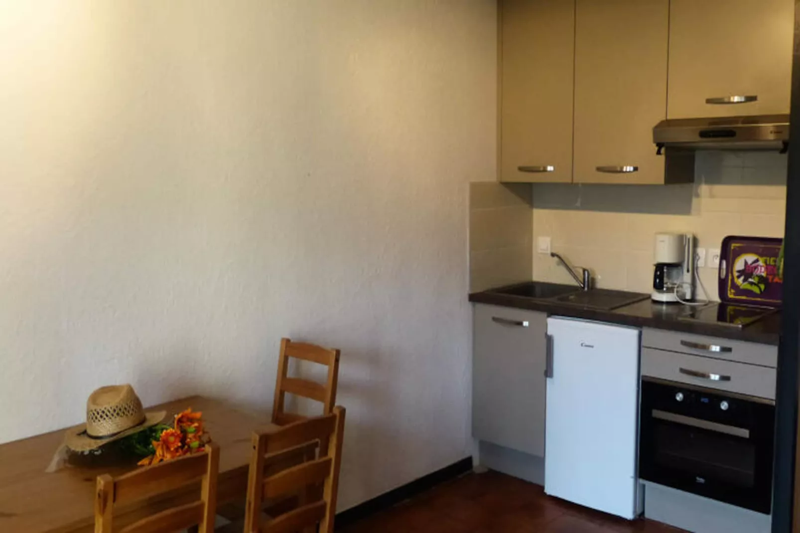 Studio à Mollans sur Ouvèze-Niet-getagd