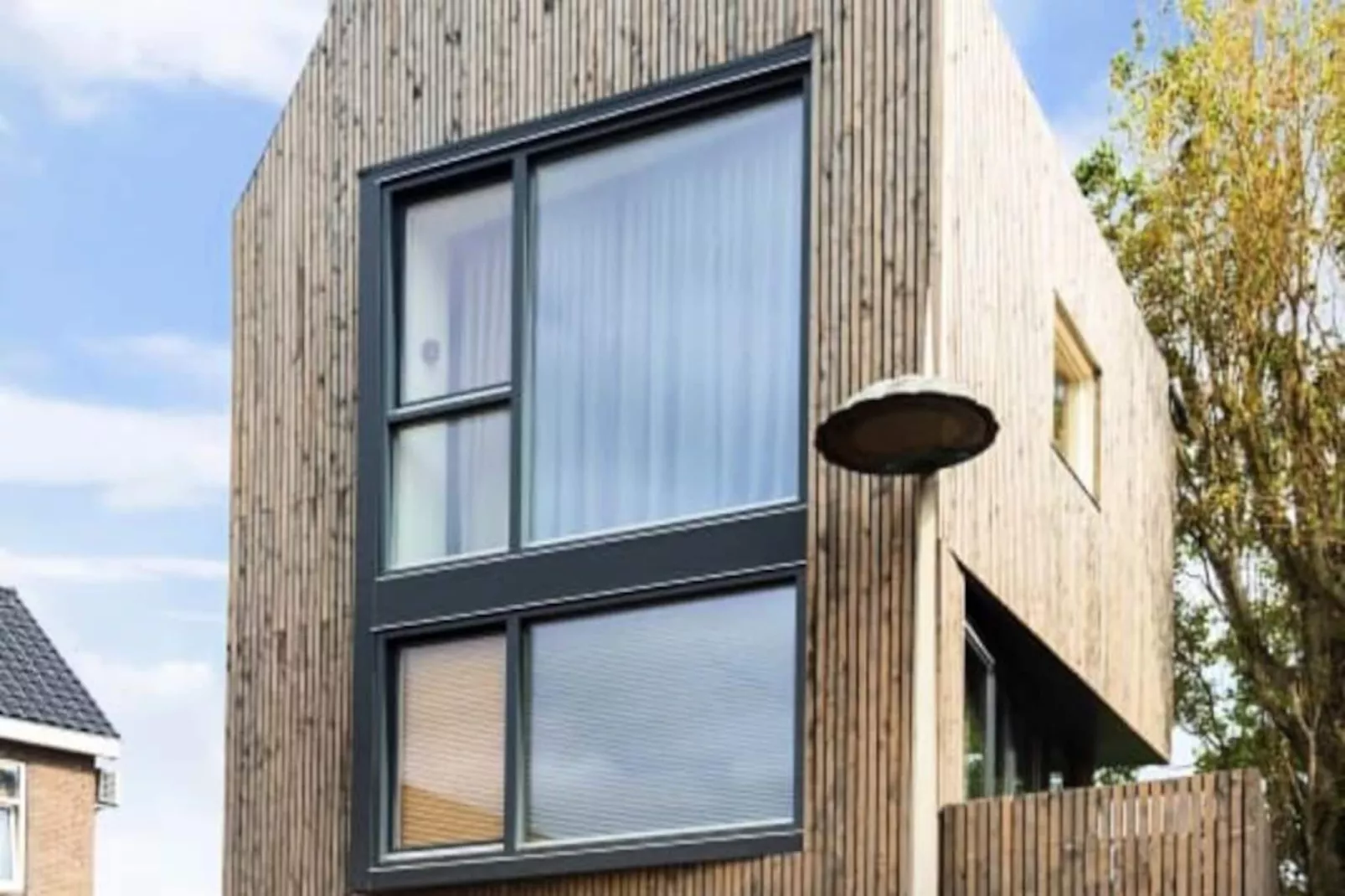 The Modern Burrow-Niet-getagd