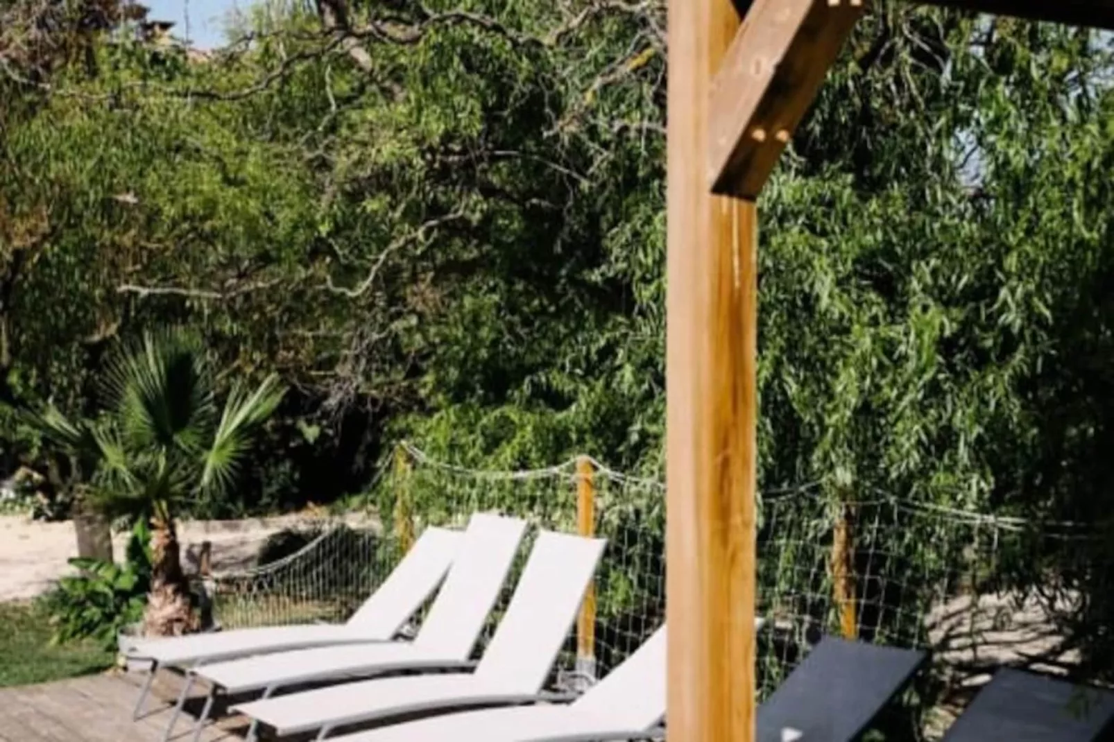 84b7 - Logement Dans Mas De Charme Du Xviii&egrave;me Si&egrave;cle-Niet-getagd