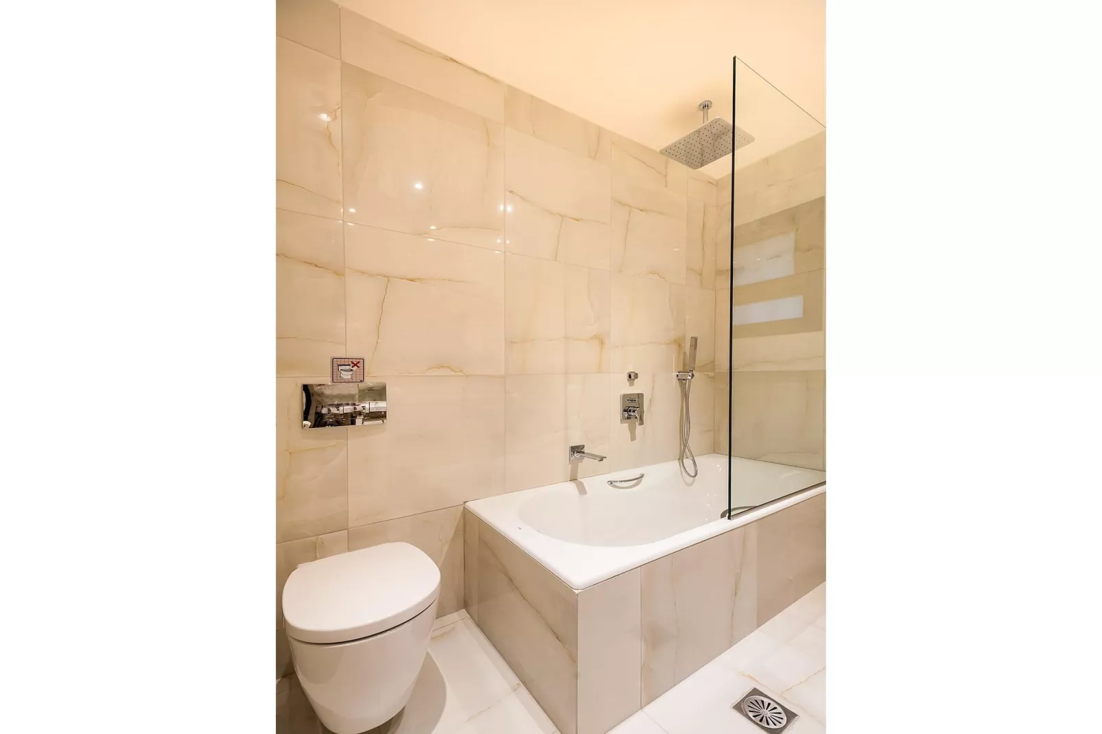 Villa Arhontariki 8prs-Badkamer