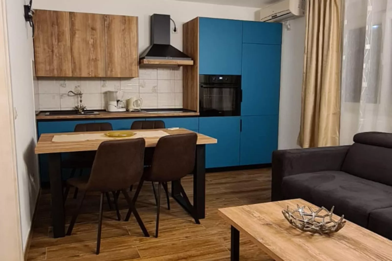 Villa Popovića Dvori -  Six Bedroom Villa with Pool-Niet-getagd