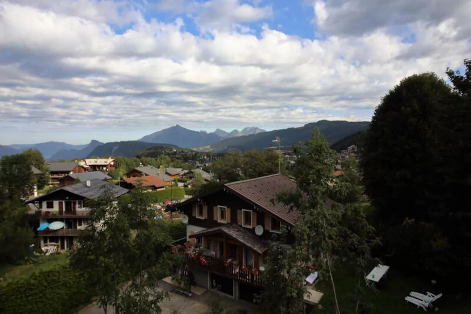 Chalets à Les Carroz-d'Arâches-Niet-getagd