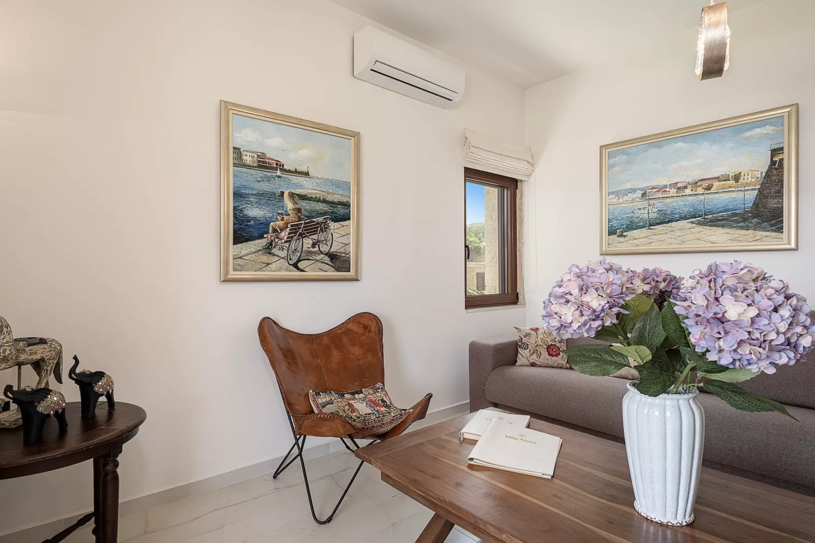 Villa Aloni 8prs-Woonkamer