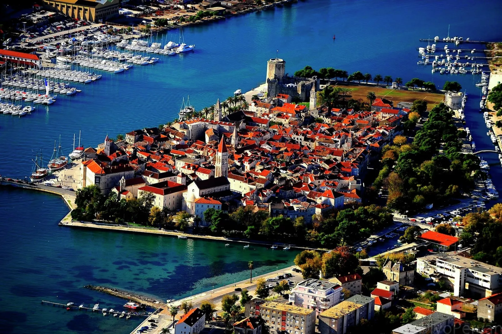 Hektorovic place-Gebieden zomer 20km