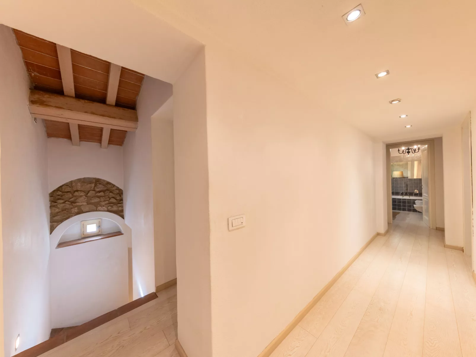 Il sogno del pittore-Binnen