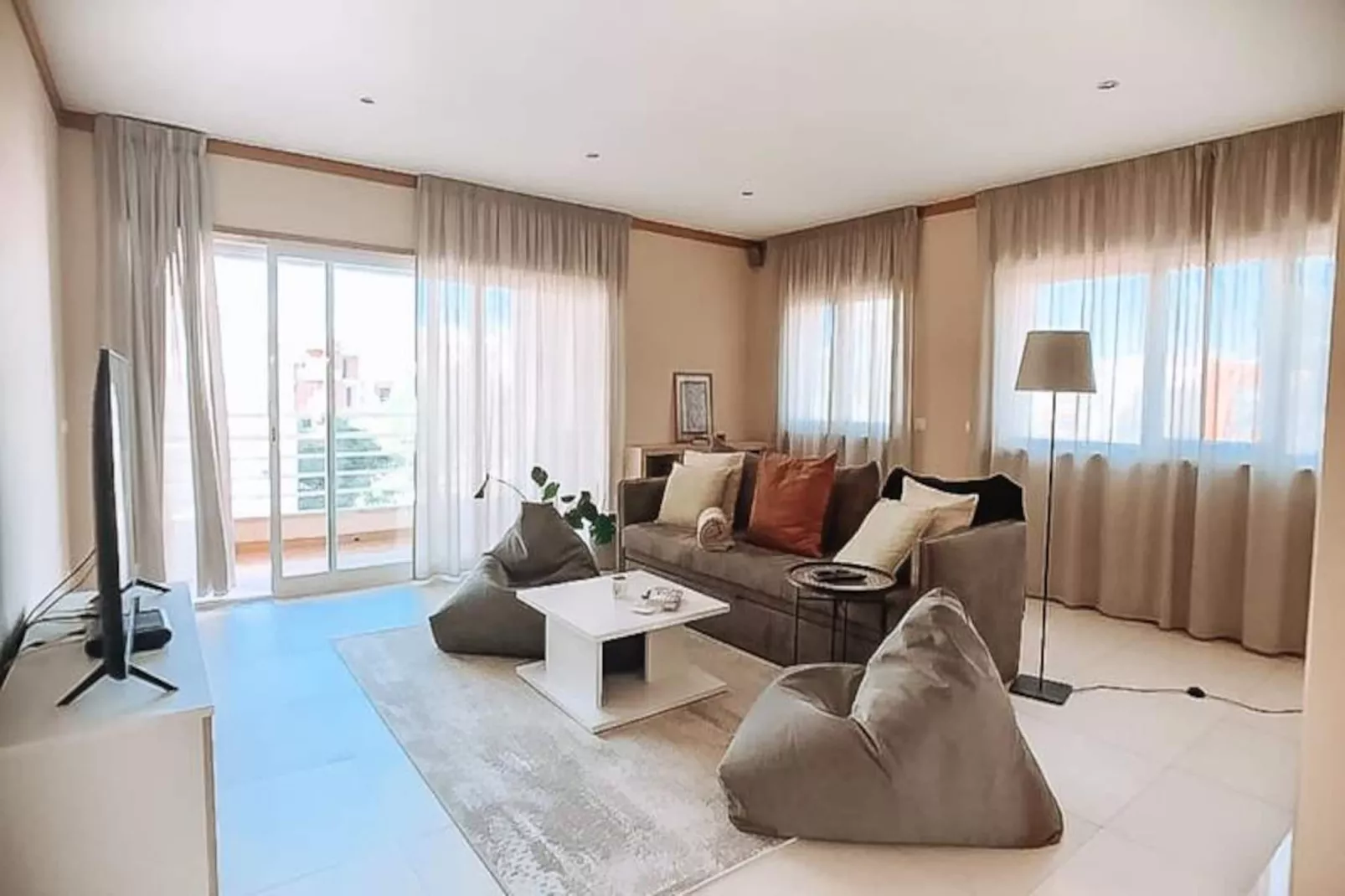 Plant Paradise Apartment-Niet-getagd