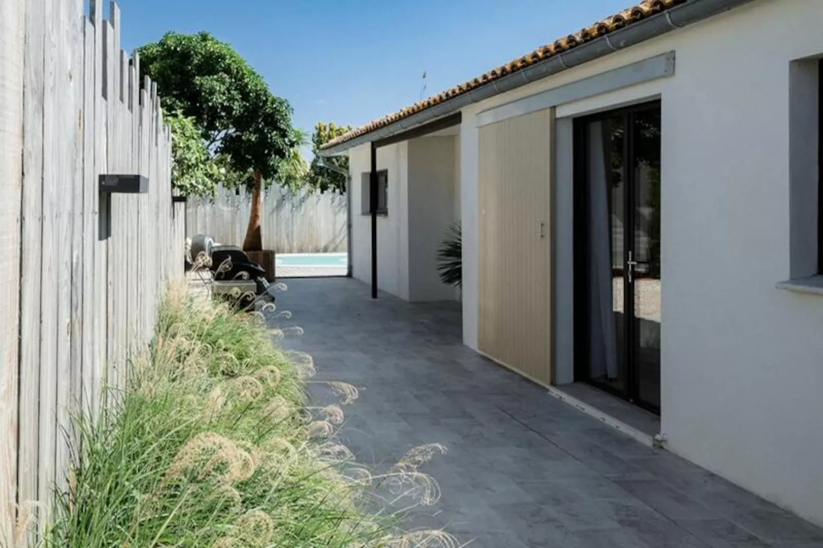 Résidence La Perle Rose Villa Standing 5 &eacute;toiles Avec Piscine Jacuzzi Et Superbe Vue-Niet-getagd