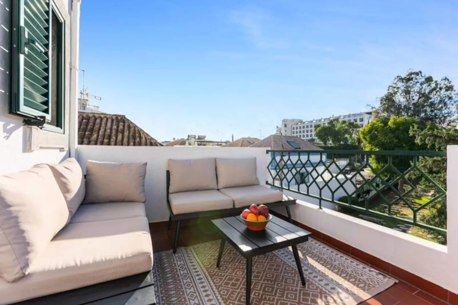 Casa Verde - Traditional Townhouse-Niet-getagd