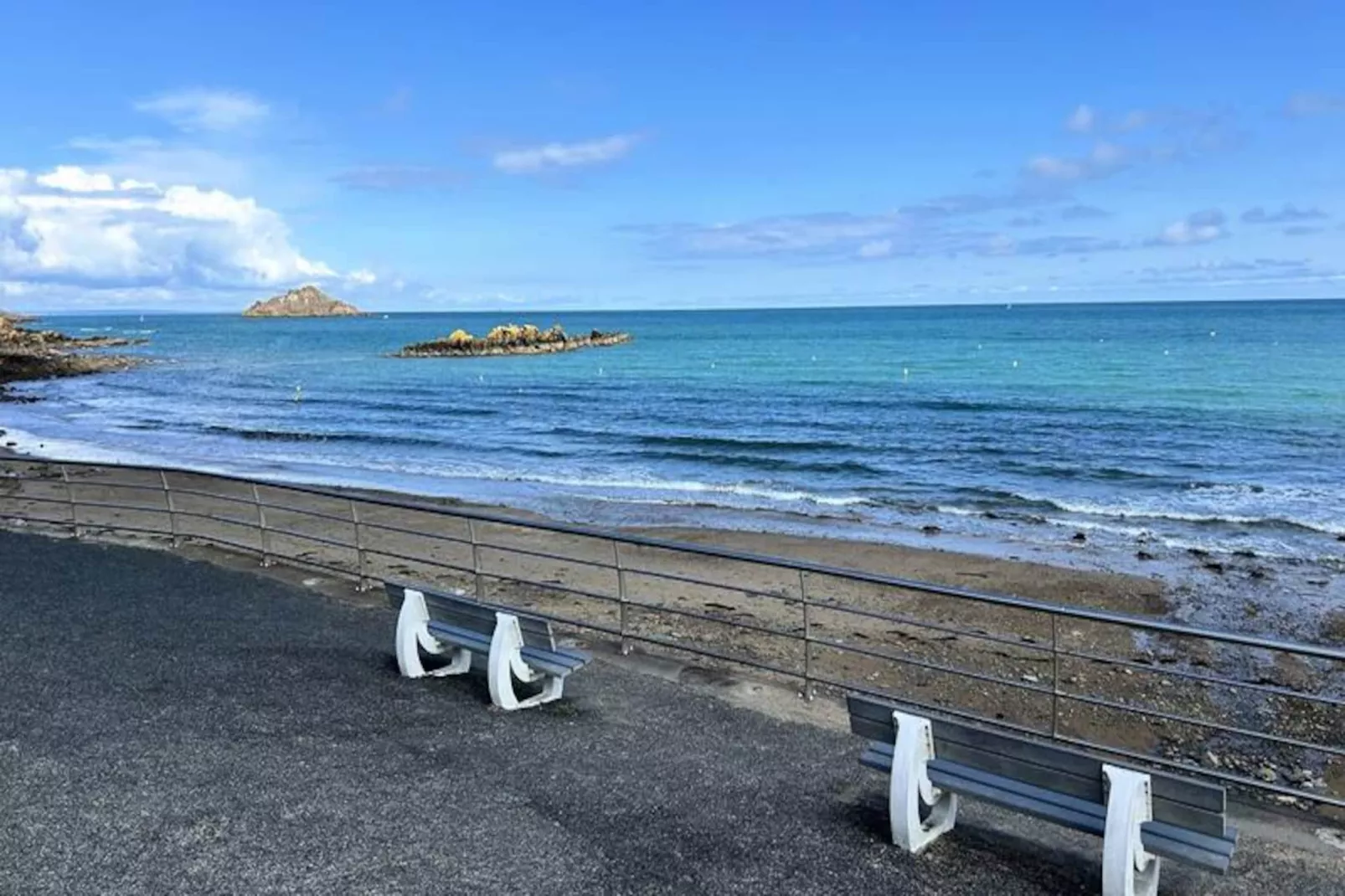 Résidence 1002-pleneuf Val Andre-Niet-getagd