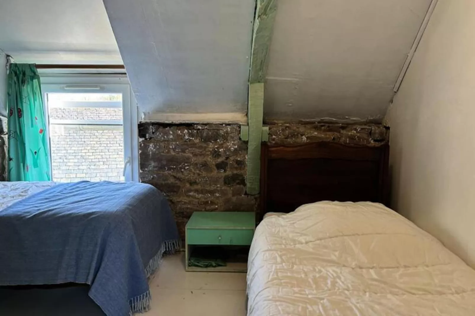 Résidence 1200-st Alban-Niet-getagd