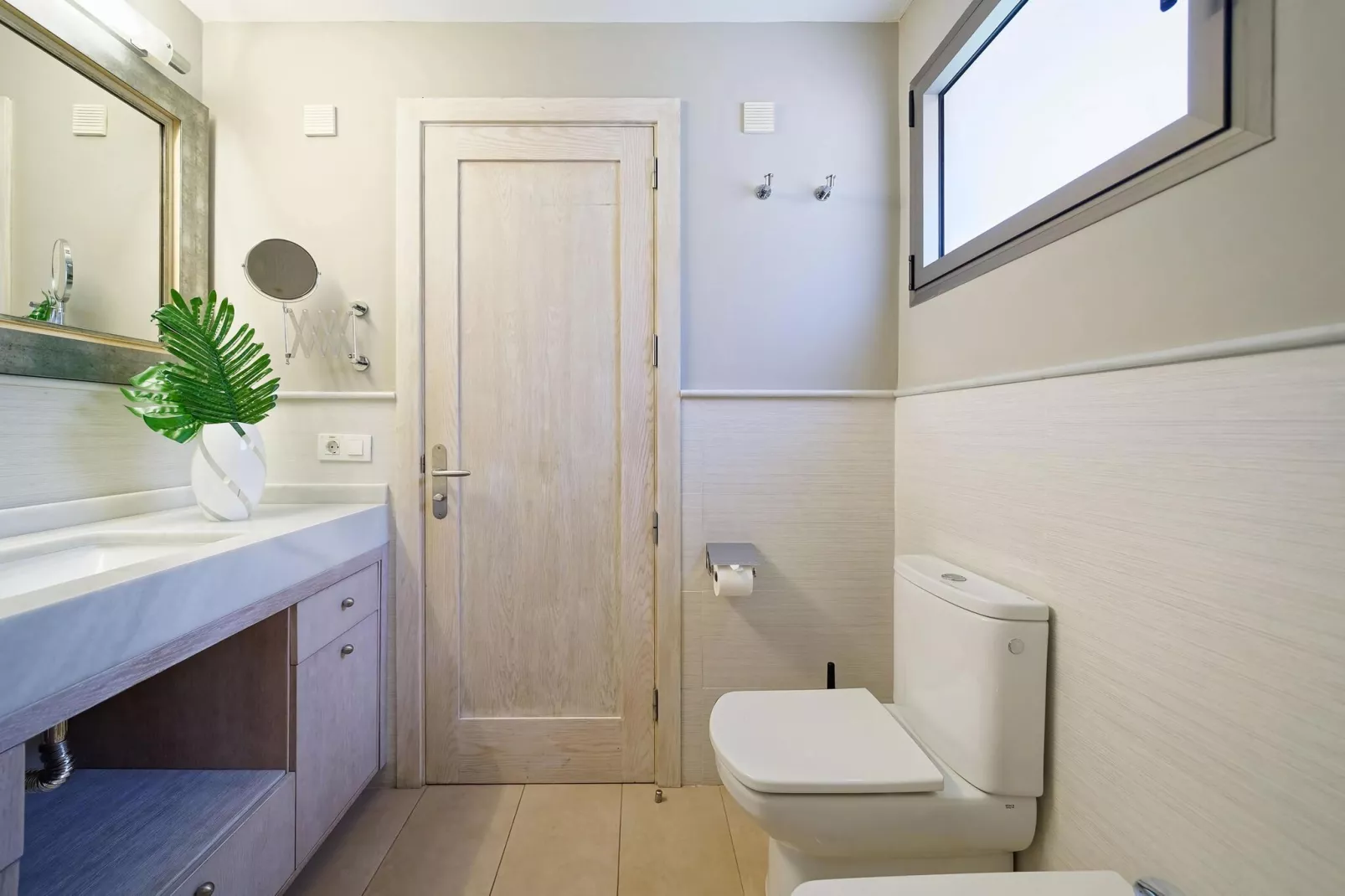 Piedra Amarilla 8 pax-Badkamer