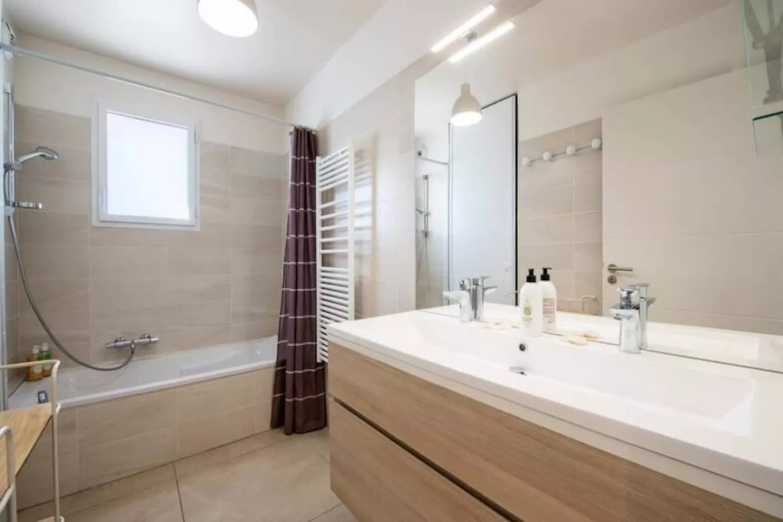 Résidence 4p Rooftop Avec Jacuzzi & Parking, Cannes-Niet-getagd