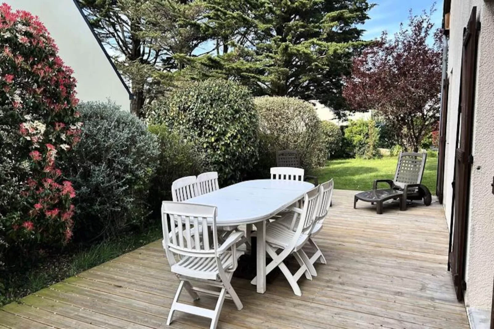 Résidence Les Hôpitaux-Niet-getagd