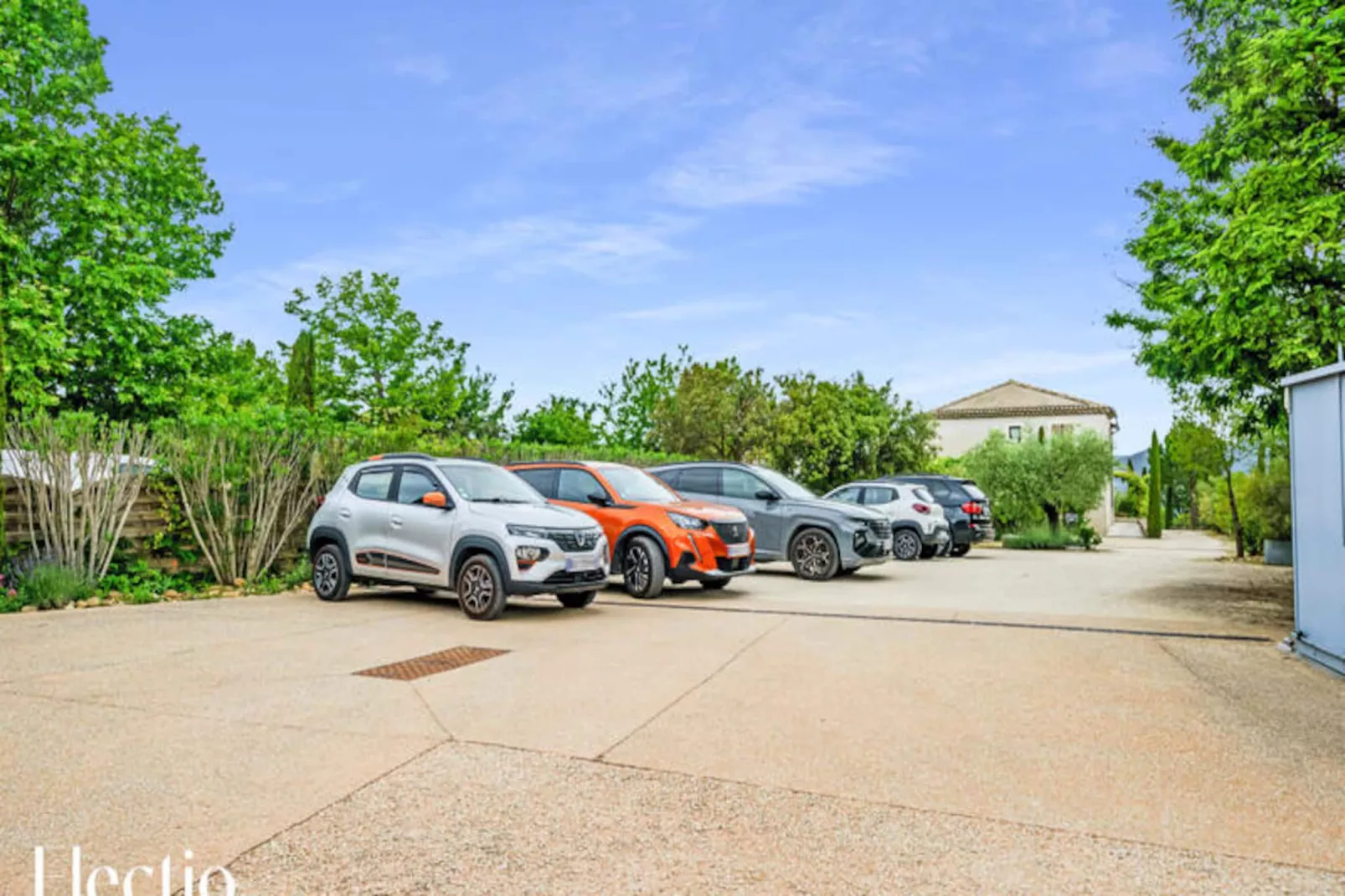 Loggia 1 Olivier | R&eacute;sidence Les Petitons-Niet-getagd