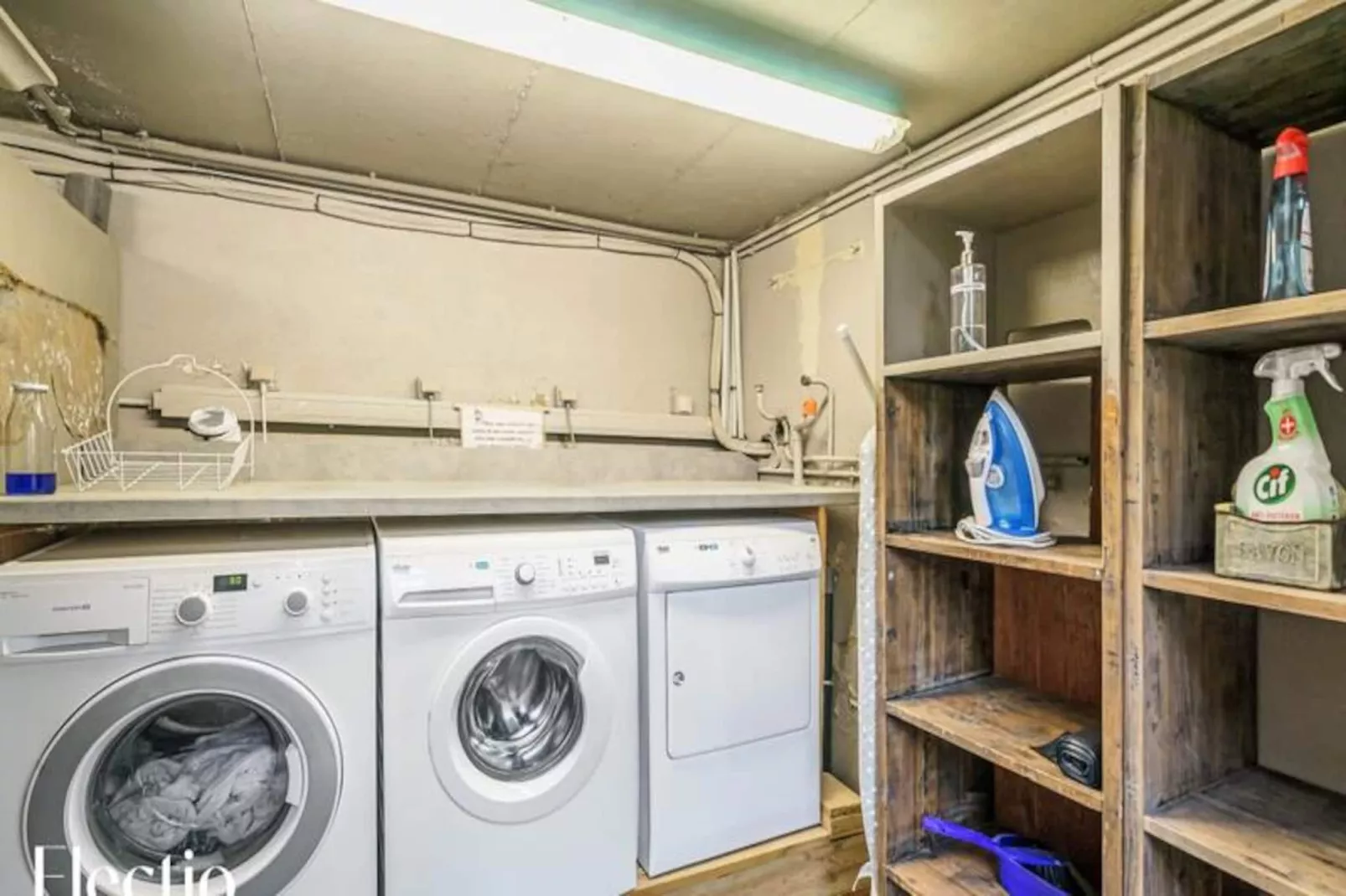 Loggia 5 Rosier | R&eacute;sidence Les Petitons-Niet-getagd