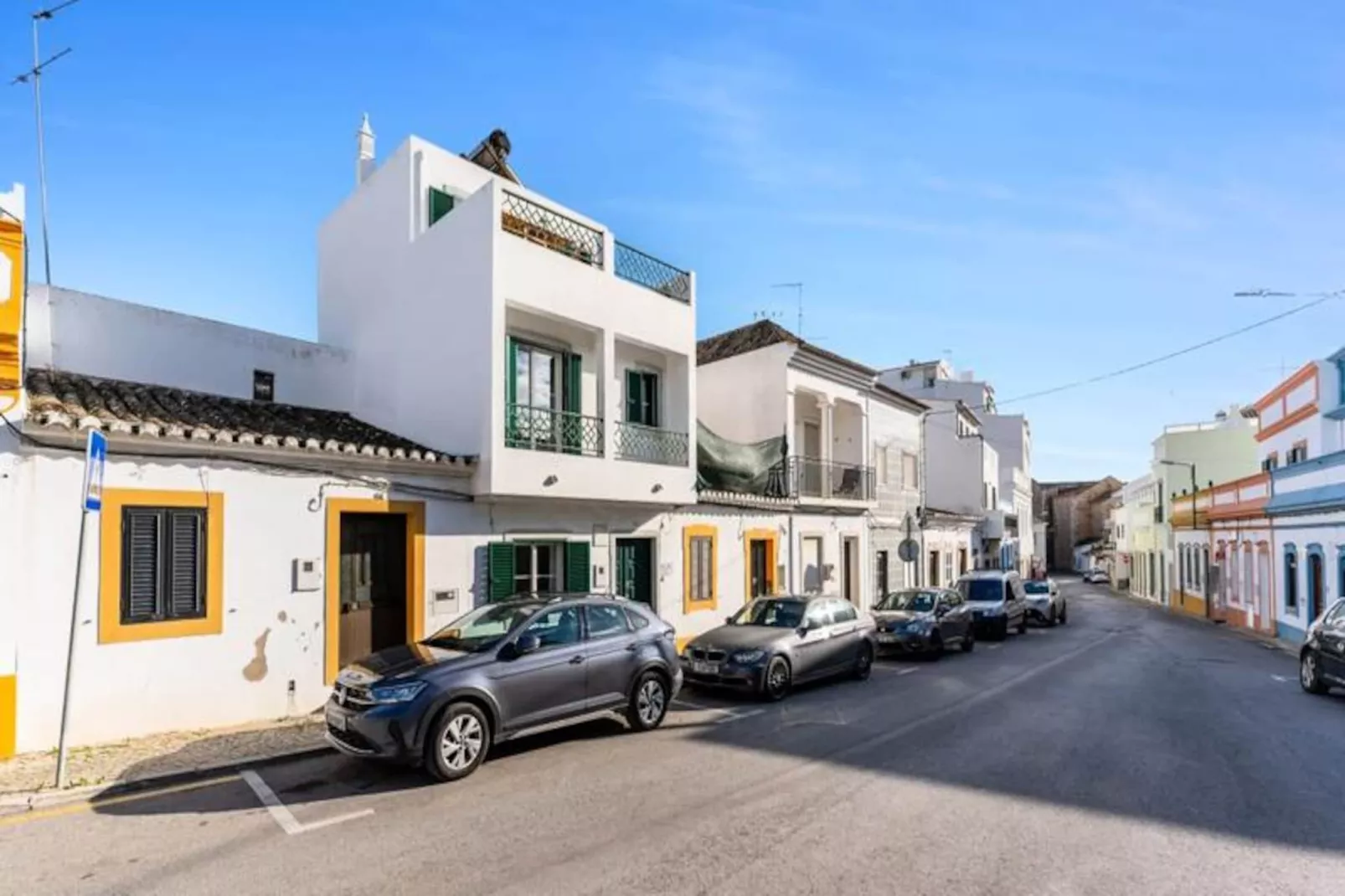 Casa Verde - Traditional Townhouse-Niet-getagd